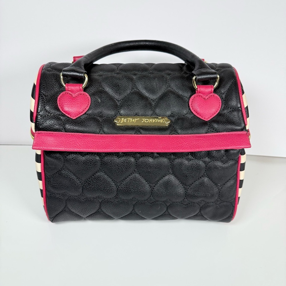 Betsey Johnson Black Pink Quilted Hearts Insulated Lunch Box Cosmetic Bag